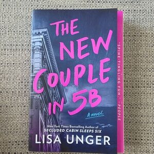 The New Couple in 5B by Lisa Unger